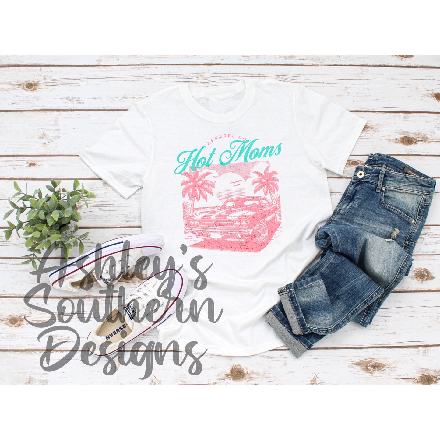 Hot Moms Tee